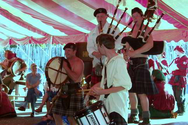 Closing Show / Pub Sing - Scotland Rising